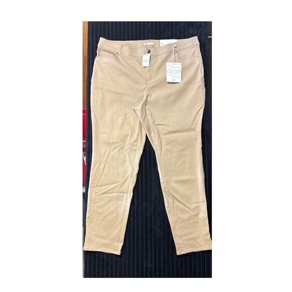 NWT Cato Women’s Khaki Straight Dress Pants – 18W Curvy Fit, Stretch - Picture 1 of 3